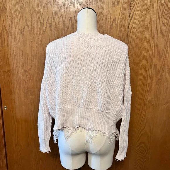 Off White Distressed V Neck Frayed Hem Crop Sweater (Distressed) / Size: L - Picture 3 of 6